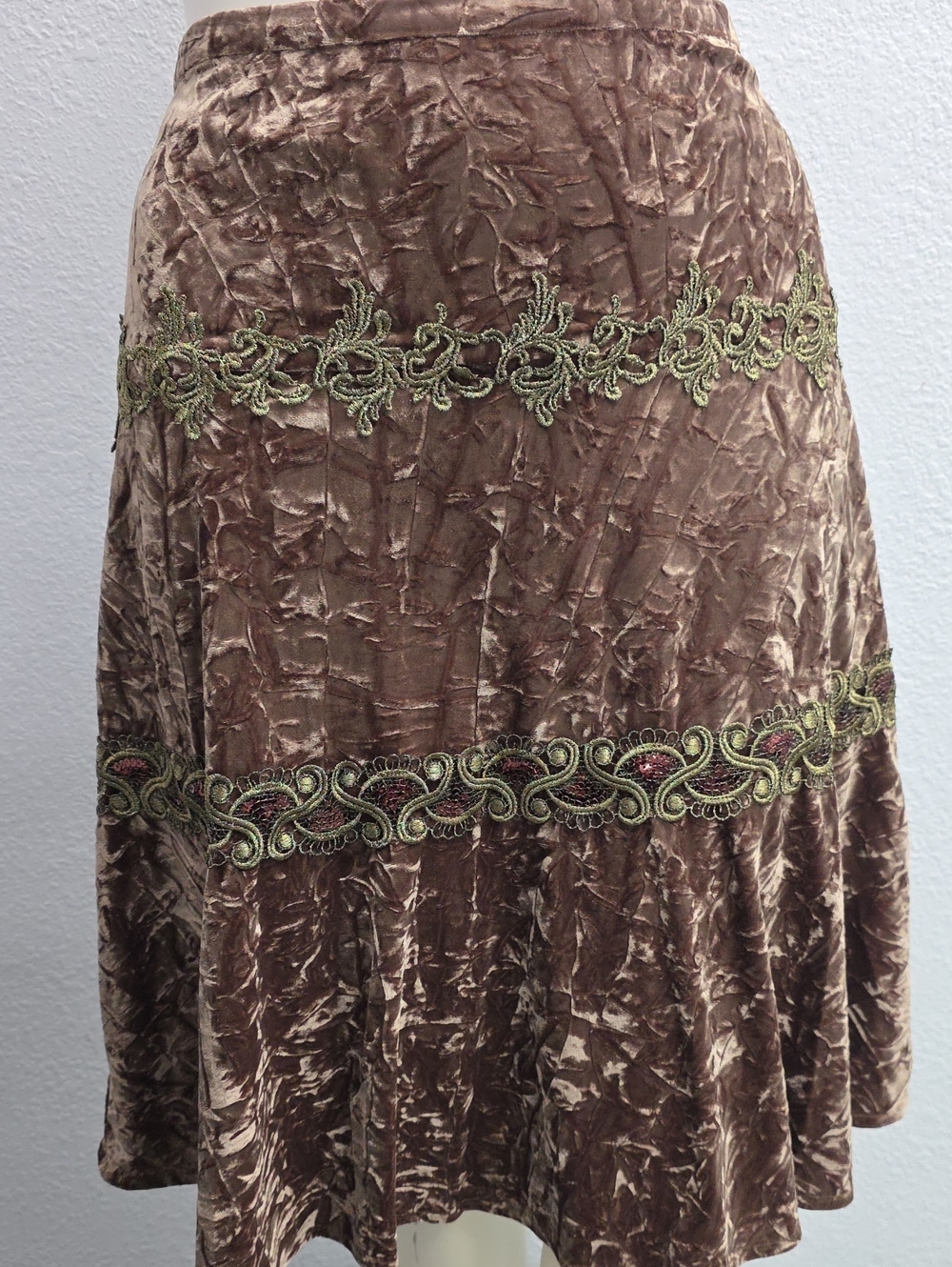 Dorothee Bis Brown Crushed Velvet Embroidered Midi Skirt Size 14